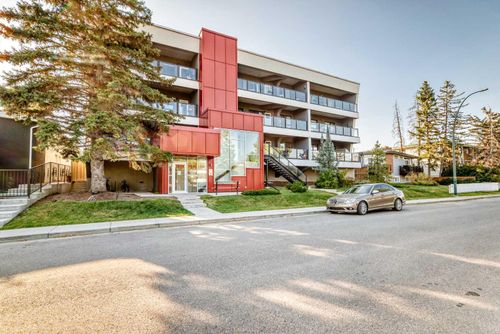 202-1629 38 Street Sw, Calgary, AB, T3C1T8 | Card Image