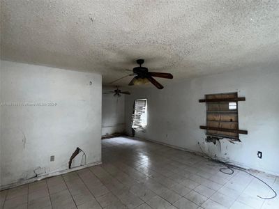 910 Nw 123rd St, House other with 2 bedrooms, 1 bathrooms and null parking in North Miami FL | Image 3