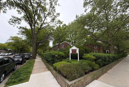 25d-80-14 150th St, Jamaica, NY, 11435-1296 | Card Image