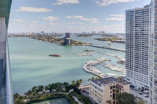 apt-33o-1756 N Bayshore Dr, Miami, FL, 33132-1186 | Card Image