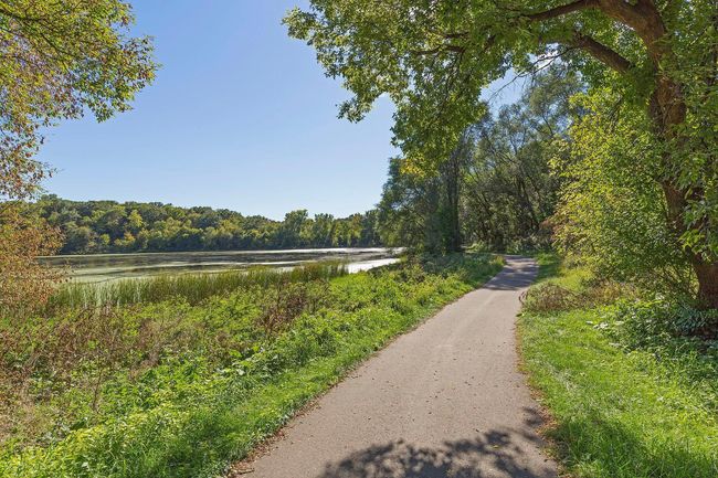 Short drive to Blackhawk park and trails! | Image 30