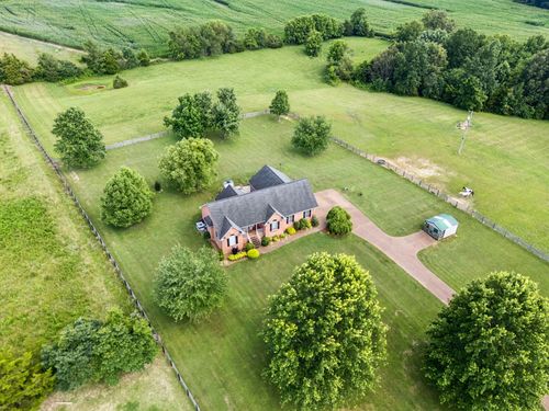 150 Mitchellville Ct, Portland, TN, 37148-4211 | Card Image