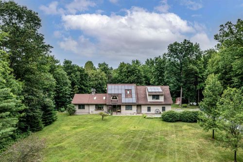 384 Basin Rd, Brandon, VT, 05733-8736 | Card Image