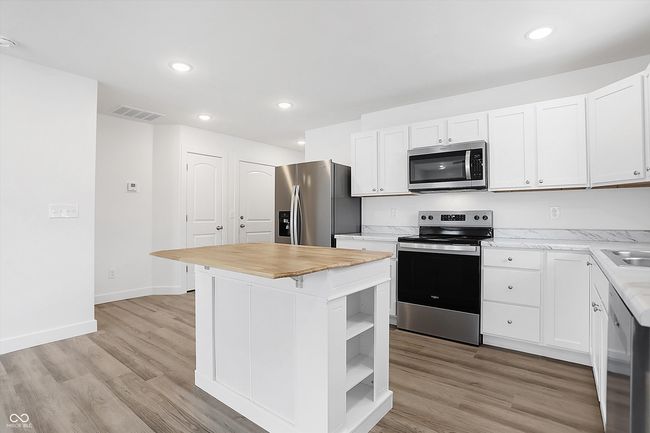 ***Photos are of completed unit 1501 Coen Ct, similar layout.*** | Image 9