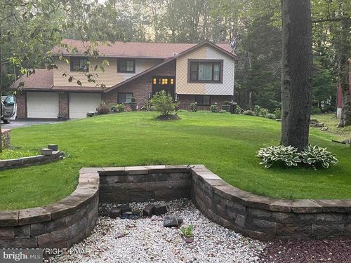 1254 Chandus Way, Tobyhanna, PA, 18466-7986 | Card Image