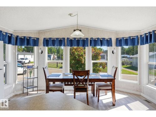 234 Oak Wood Dr Nw, Edmonton, AB, T6P0A3 | Card Image