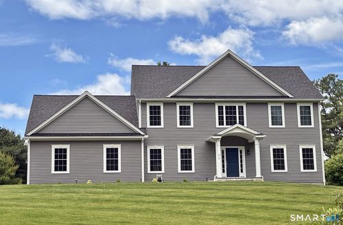 19 Deer Run Rd, Middlebury, CT, 06762-3242 | Card Image