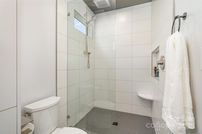 Primary bathroom | Image 24