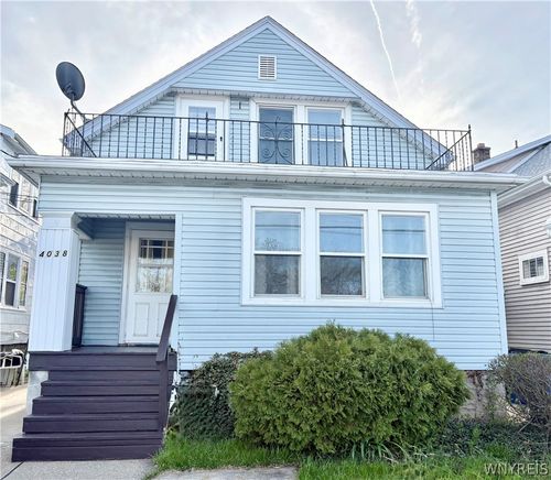 4038 Bailey Ave, Amherst, NY, 14226-3209 | Card Image