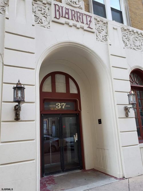 37 S Iowa Ave, Atlantic City, NJ, 08401-6335 | Card Image