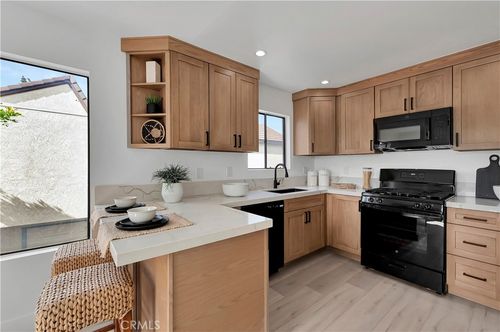 4858 Embassy Cir, La Palma, CA, 90623-2253 | Card Image