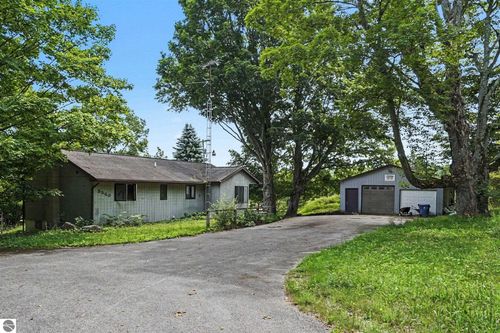 5560 Demerly Rd, Benzonia, MI, 49616-9720 | Card Image