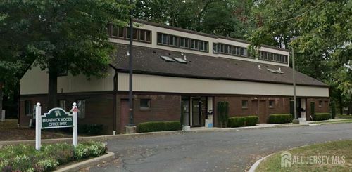 88 Brunswick Woods Dr, East Brunswick, NJ, 08816-5601 | Card Image