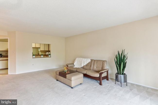 1-424 - 15101 Interlachen Dr, Condo with 2 bedrooms, 2 bathrooms and null parking in SILVER SPRING MD | Image 15