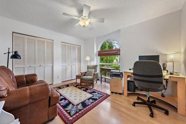 6238 Dania St, House other with 3 bedrooms, 2 bathrooms and null parking in Jupiter FL | Image 12