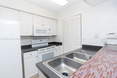 apt-309-1227 Sw 46th Ave, Pompano Beach, FL, 33069-0907 | Card Image