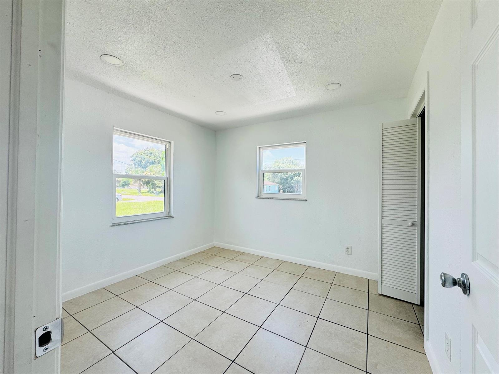 Residential Lease in Fort Pierce 3