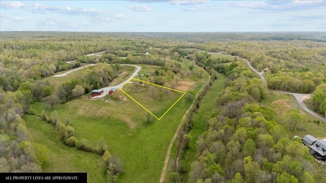 229 Blackhawk Ct, House other with 2 bedrooms, 2 bathrooms and 6 parking in Waverly TN | Image 24