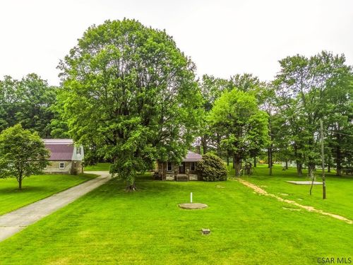 392 Griffith Ave, Mineral Point, PA, 15942-5823 | Card Image