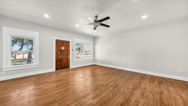 518 Private Road 902, House other with 3 bedrooms, 2 bathrooms and null parking in Mingus TX | Image 6