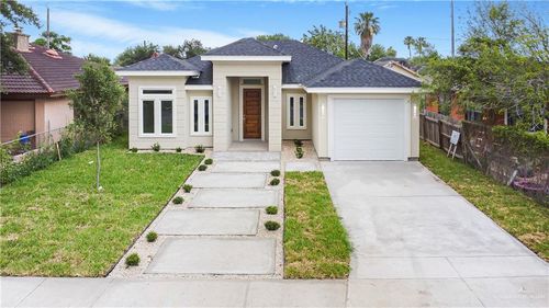 2749 Melba Ave, McAllen, TX, 78503-8613 | Card Image