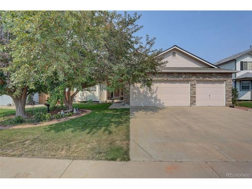 545 Badger Creek Dr, Brighton, CO, 80601-3406 | Card Image