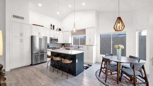 4135 E Milton Dr, Cave Creek, AZ, 85331-5844 | Card Image