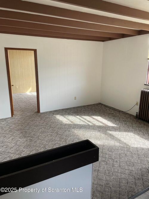 1-17 E Carey St, Plains, PA, 18705-2051 | Card Image