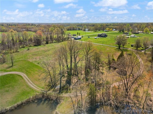 1110 W Helton Rd, Home with 3 bedrooms, 3 bathrooms and null parking in Scottsburg IN | Image 70