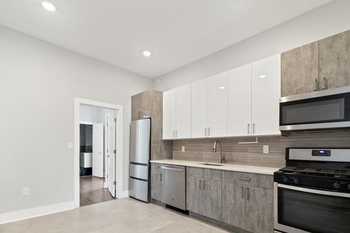 3-21 Hancock Ave, Jersey City, NJ, 07307-2213 | Card Image