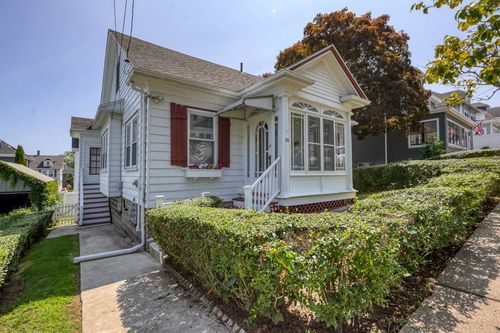 18 Grayson St, Boston, MA, 02124 | Card Image