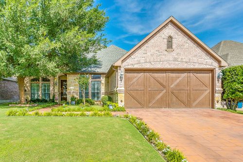 422 Spyglass Dr, Willow Park, TX, 76008-3152 | Card Image