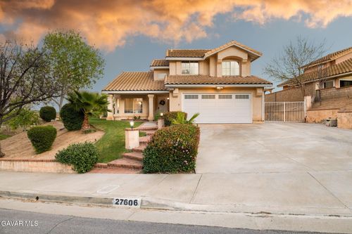 27606 Moonlight Pl, Castaic, CA, 91384-3594 | Card Image