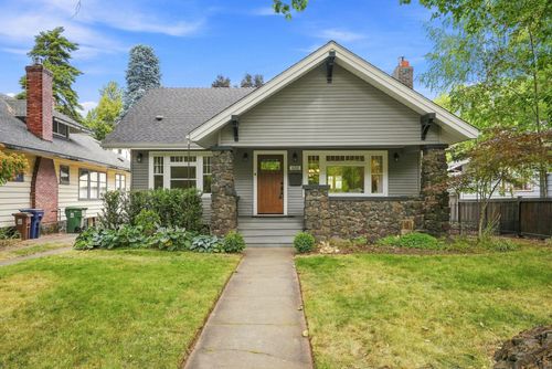 632 W 20th Ave, Spokane, WA, 99203-2062 | Card Image