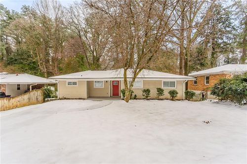 2792 Plantation Dr, East Point, GA, 30344-2271 | Card Image