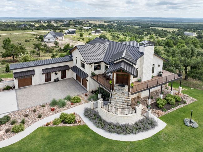 115 Trophy Oak Pt, Home with 5 bedrooms, 5 bathrooms and 3 parking in Fredericksburg TX | Image 45
