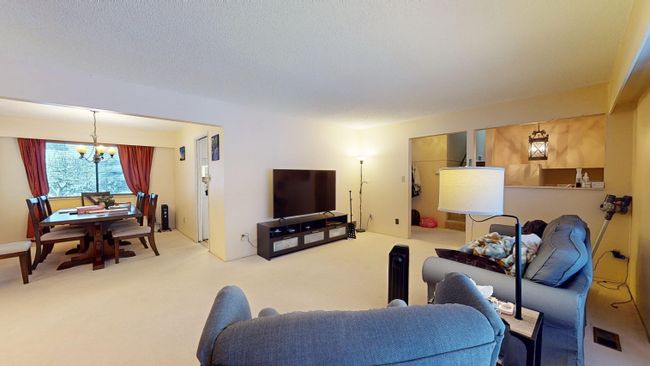 8380 Demorest Place, House other with 3 bedrooms, 2 bathrooms and 4 parking in Richmond BC | Image 4