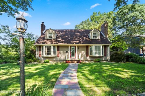 305 Mountain Ave, North Plainfield, NJ, 07060-4415 | Card Image