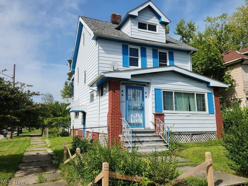 12903 Oakfield Ave, Cleveland, OH, 44105-1903 | Card Image