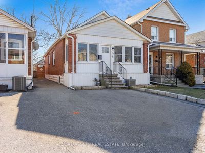 69 Macdonald St, House other with 3 bedrooms, 2 bathrooms and 1 parking in Etobicoke ON | Image 2