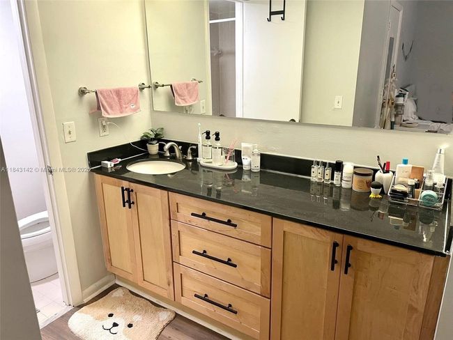 APT-1210 - 2811 Sw 87 Th Ter, Condo with 2 bedrooms, 3 bathrooms and null parking in Davie FL | Image 7