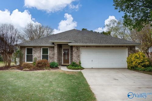 107 Garden Brook Dr, Madison, AL, 35758-7873 | Card Image