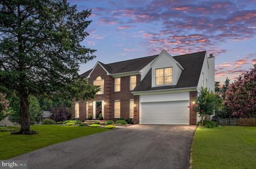 10300 N Hampton Ln, FREDERICKSBURG, VA, 22408-5511 | Card Image