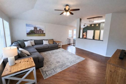 21510 Forest Colony Dr, Porter, TX, 77365-5938 | Card Image