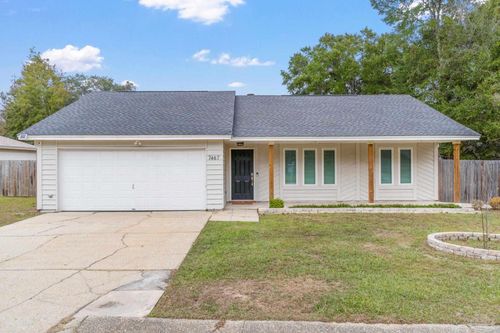 7467 Baywoods Ln, Pensacola, FL, 32504-6700 | Card Image