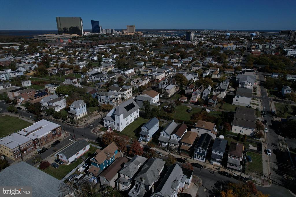 Land in ATLANTIC CITY 2