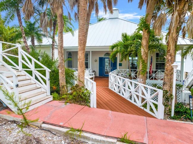 115 Useppa, House other with 3 bedrooms, 3 bathrooms and null parking in USEPPA ISLAND FL | Image 5