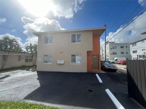 126 Sw 21st Ave, Miami, FL, 33135-1655 | Card Image