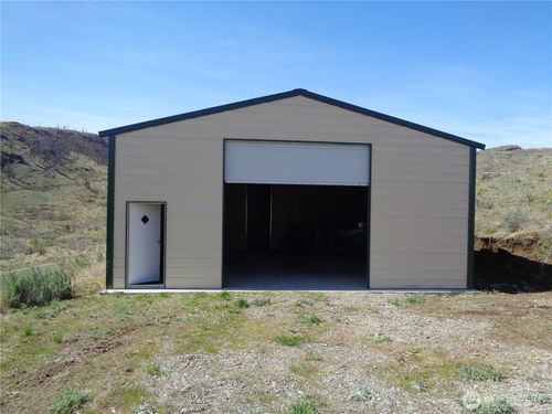26 Alkali Lake Rd, Riverside, WA, 98849 | Card Image