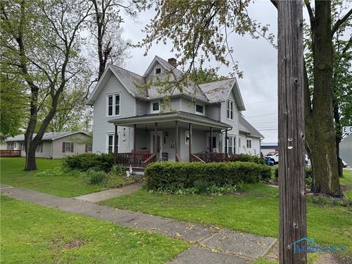 109 E Catherine St, West Unity, OH, 43570-9638 | Card Image